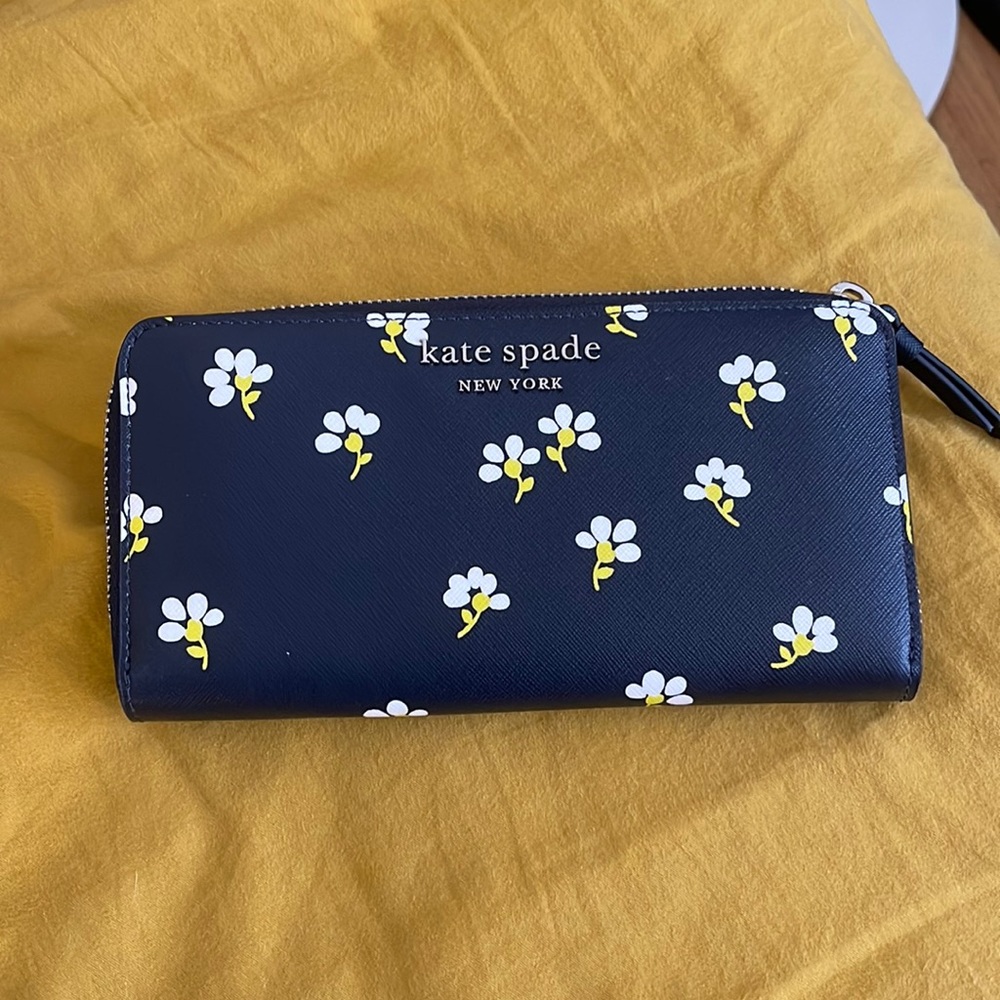 Kate Spade wallet